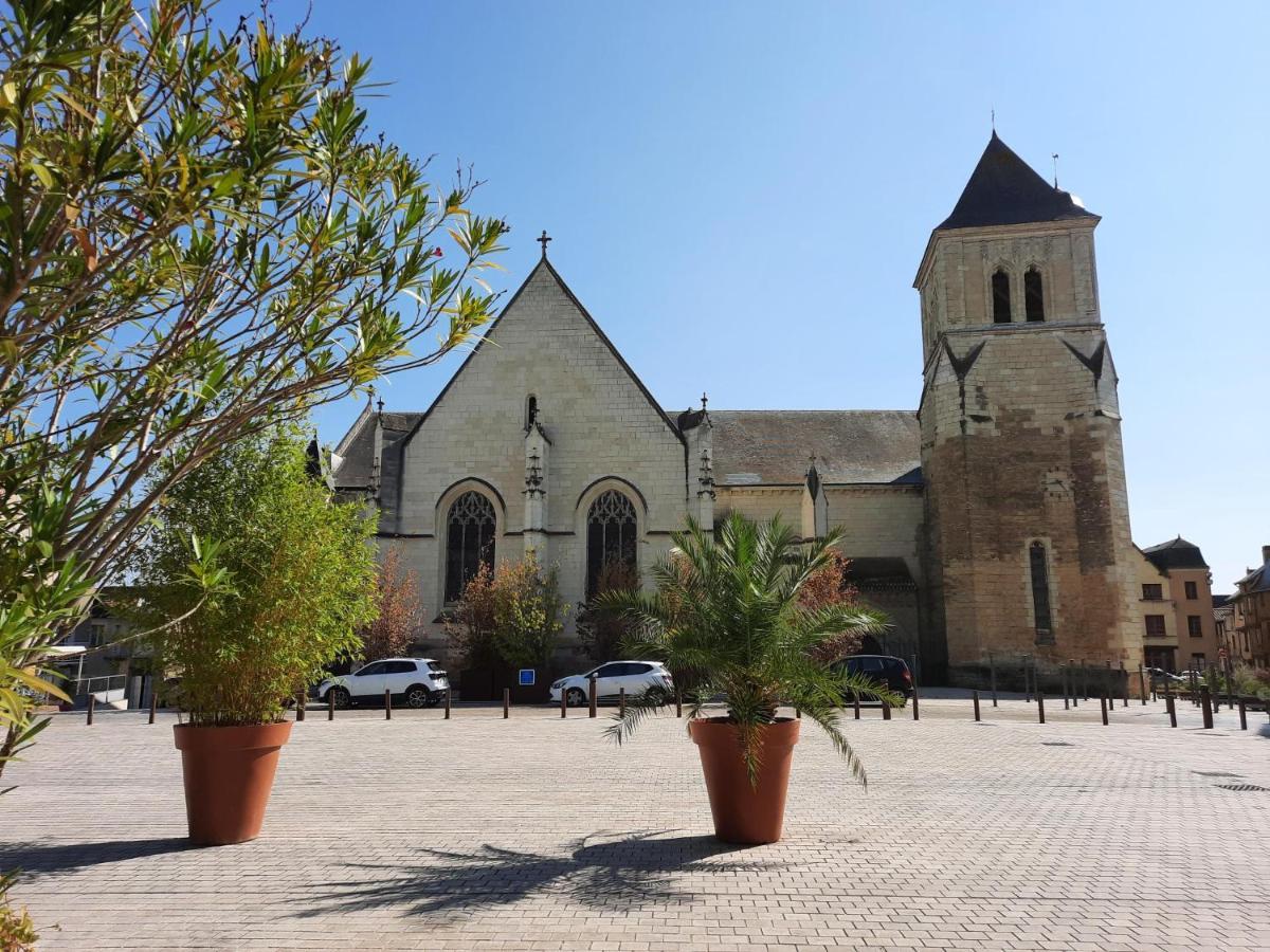 *Appartement Au Bout Du Monde Thouars* Exterior foto